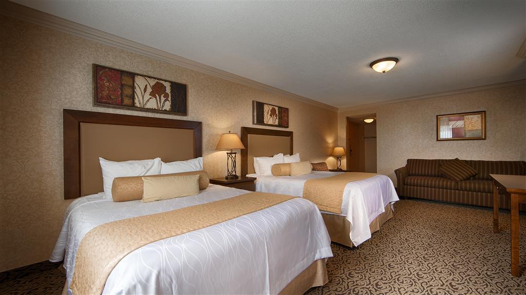 Quality Inn & Conference Centre Midland Buitenkant foto