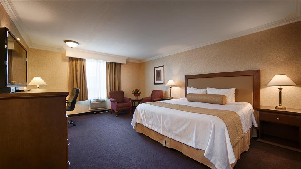 Quality Inn & Conference Centre Midland Buitenkant foto