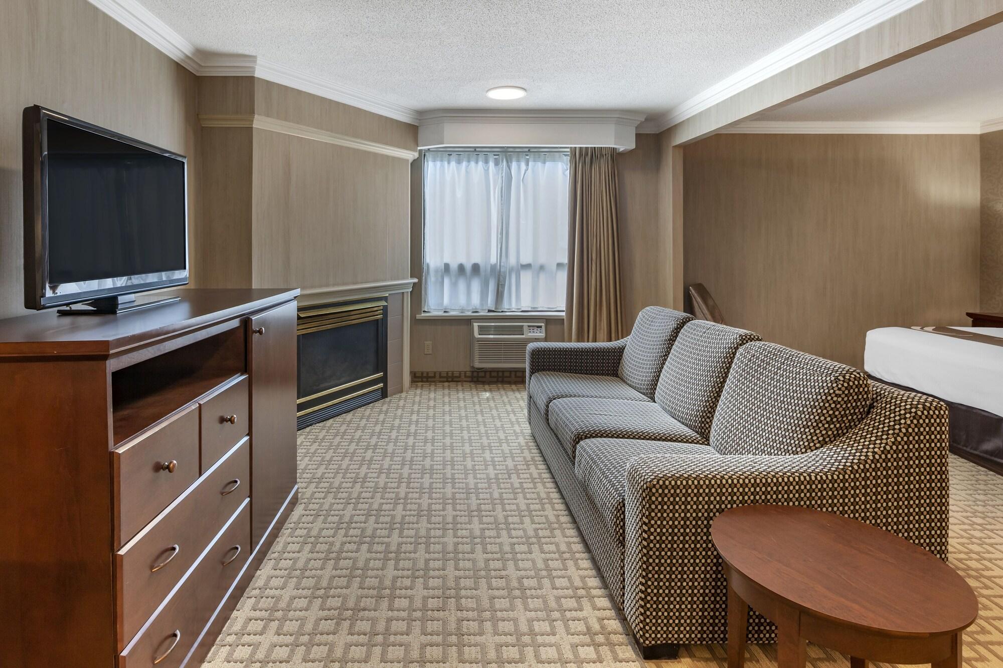 Quality Inn & Conference Centre Midland Buitenkant foto