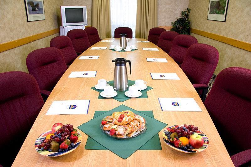 Quality Inn & Conference Centre Midland Faciliteiten foto
